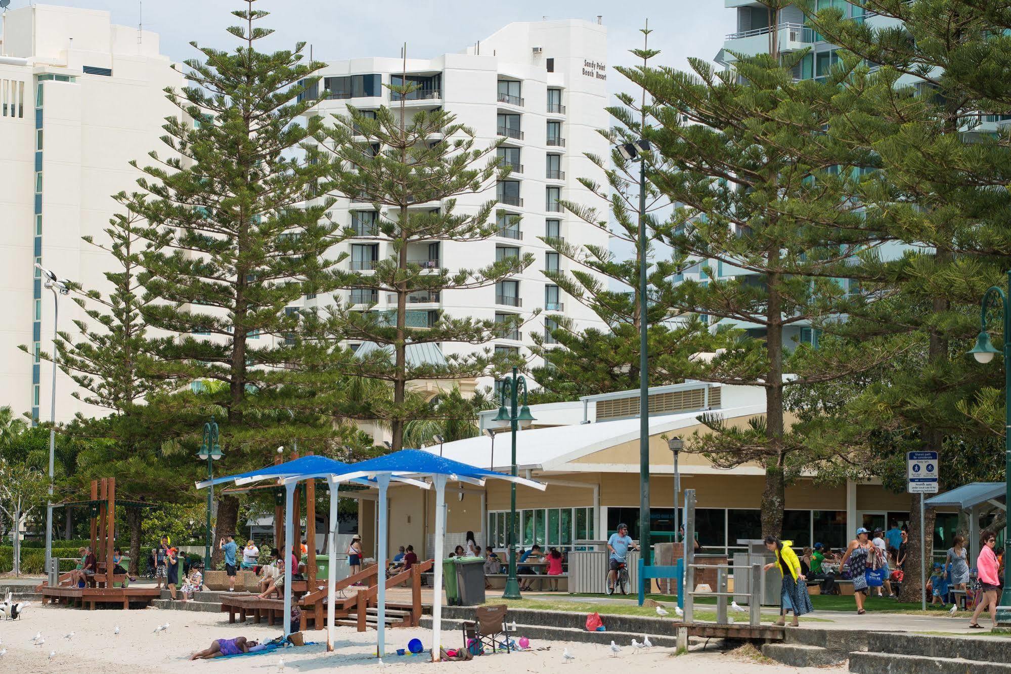 Sandy Point Beach Resort Гоулд Коуст Екстериор снимка